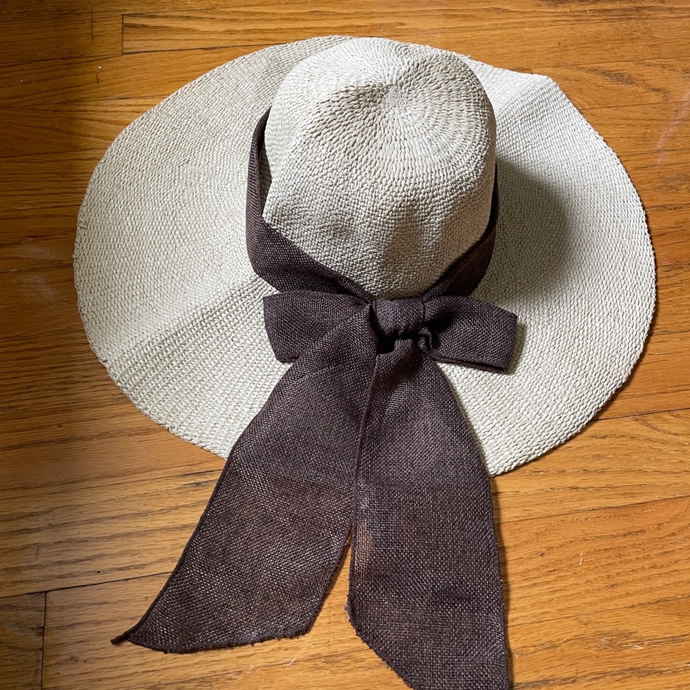 Elegant Cream and Brown Women's Sun Hat